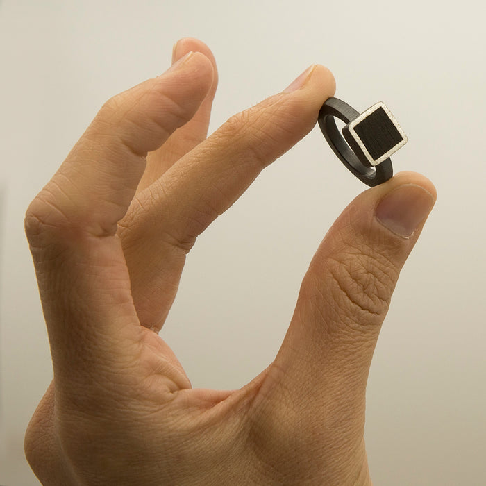 ANILLO DE ÉBANO
