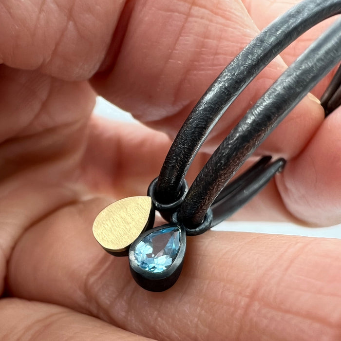 PENDIENTES TEAR